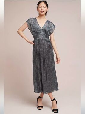 Anthropologie Moulinette Soeurs Pleated Metallic V-Neck Midi Wrap Dress Size 4